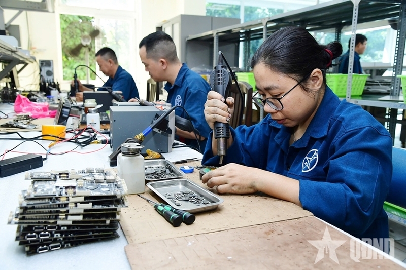 Z755 và hành trình nửa thế kỷ giữ mạch thông tin quân sự